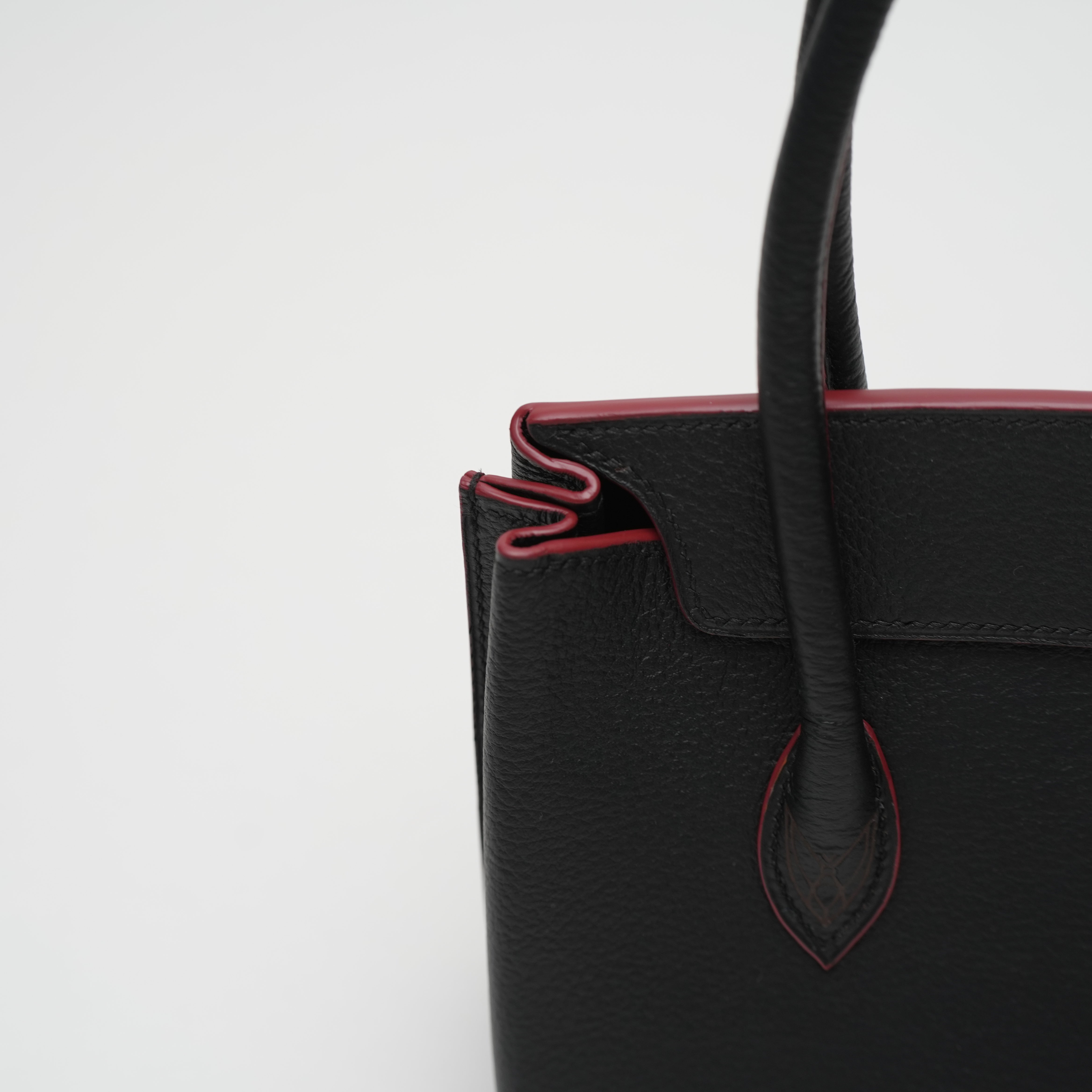 Thida Kangaroo - Black